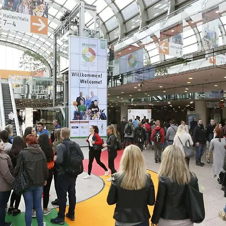 Apartment アパート