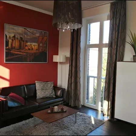 דירה Apartment *